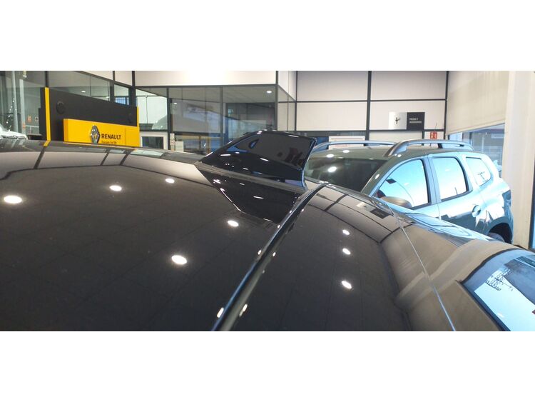 Renault ARKANA  foto 7